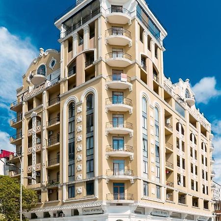 Nice Batumi Apartment エクステリア 写真