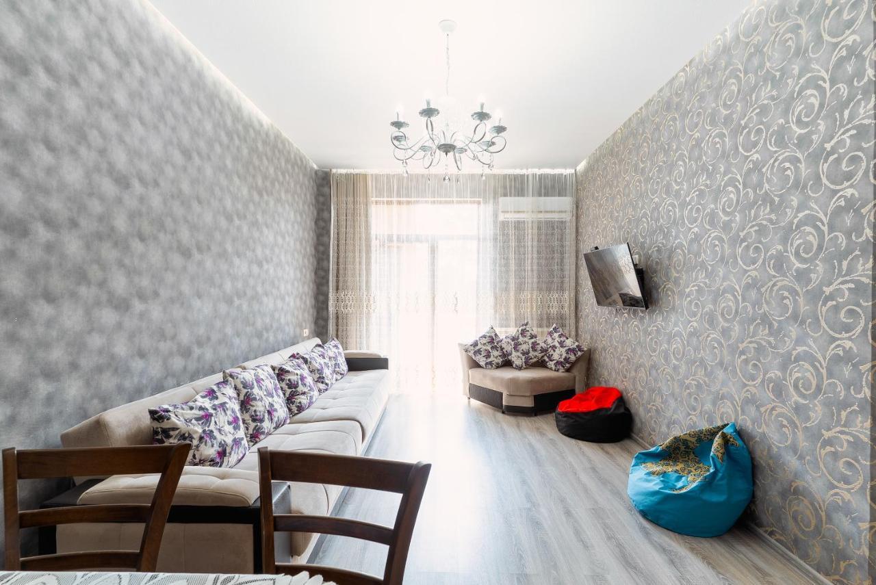 Nice Batumi Apartment エクステリア 写真