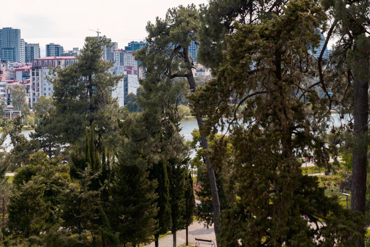 Nice Batumi Apartment エクステリア 写真